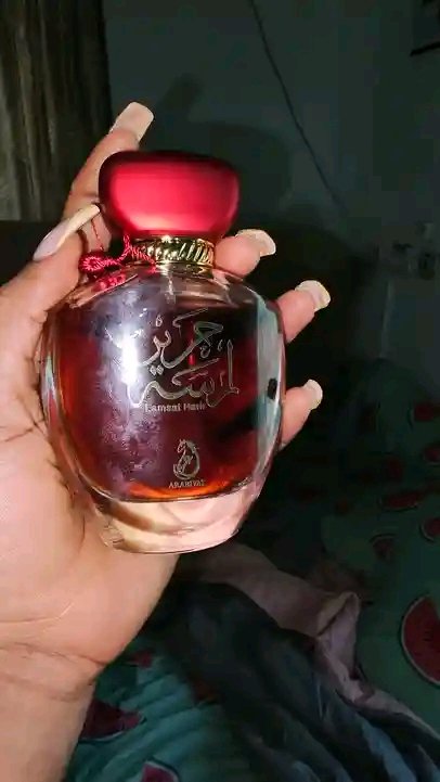 2025/11/1000479119-1.jpg LAMSAT HARIR — ARABIYAT PRESTIGE
Women / Unisex | Eau de Parfum | 100ml